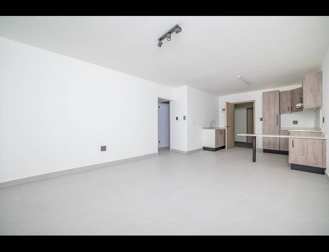 3 BEDROOM SECTIONAL TITLE FOR SALE IN RESERVOIR HILLS